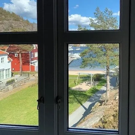 Seaside On Furuholmen Near Lindesnes 別荘 Lonestranda